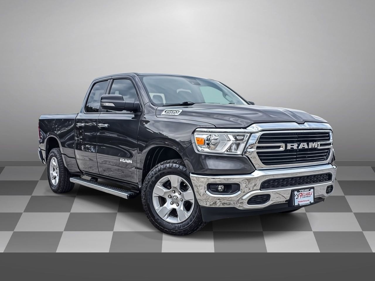 2020 RAM 1500 Big Horn/Lone Star 4x4 Quad Cab 6'4's photo