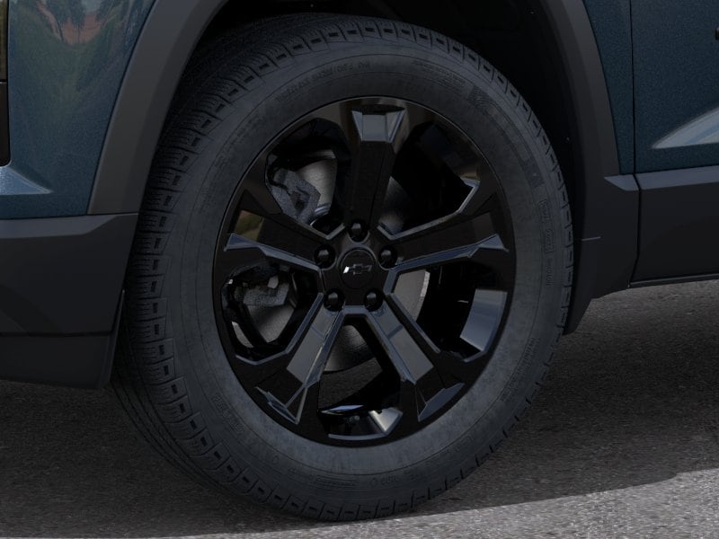 2027 Chevrolet Equinox LT - Photo 9