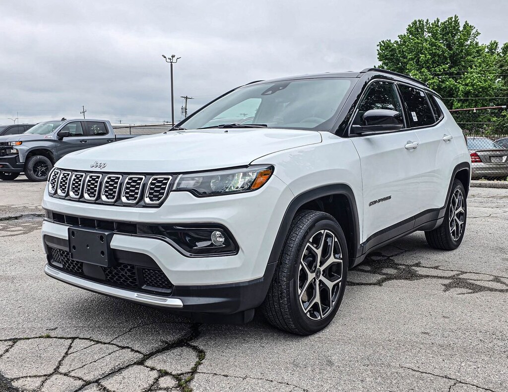 Used 2025 Jeep Compass Limited 4x4 SUV