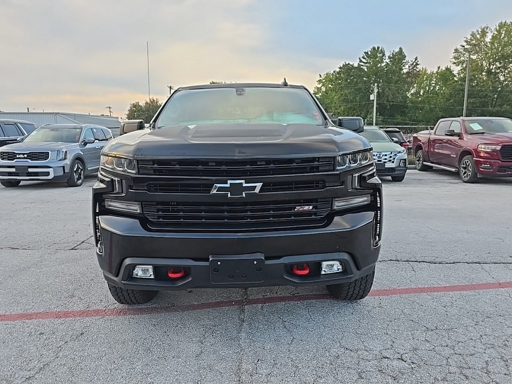 Used 2019 Chevrolet Silverado 1500 LT Trail Boss Truck Crew Cab