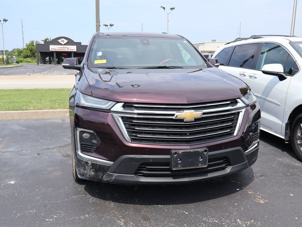 Used 2023 Chevrolet Traverse LT Cloth w/1LT SUV