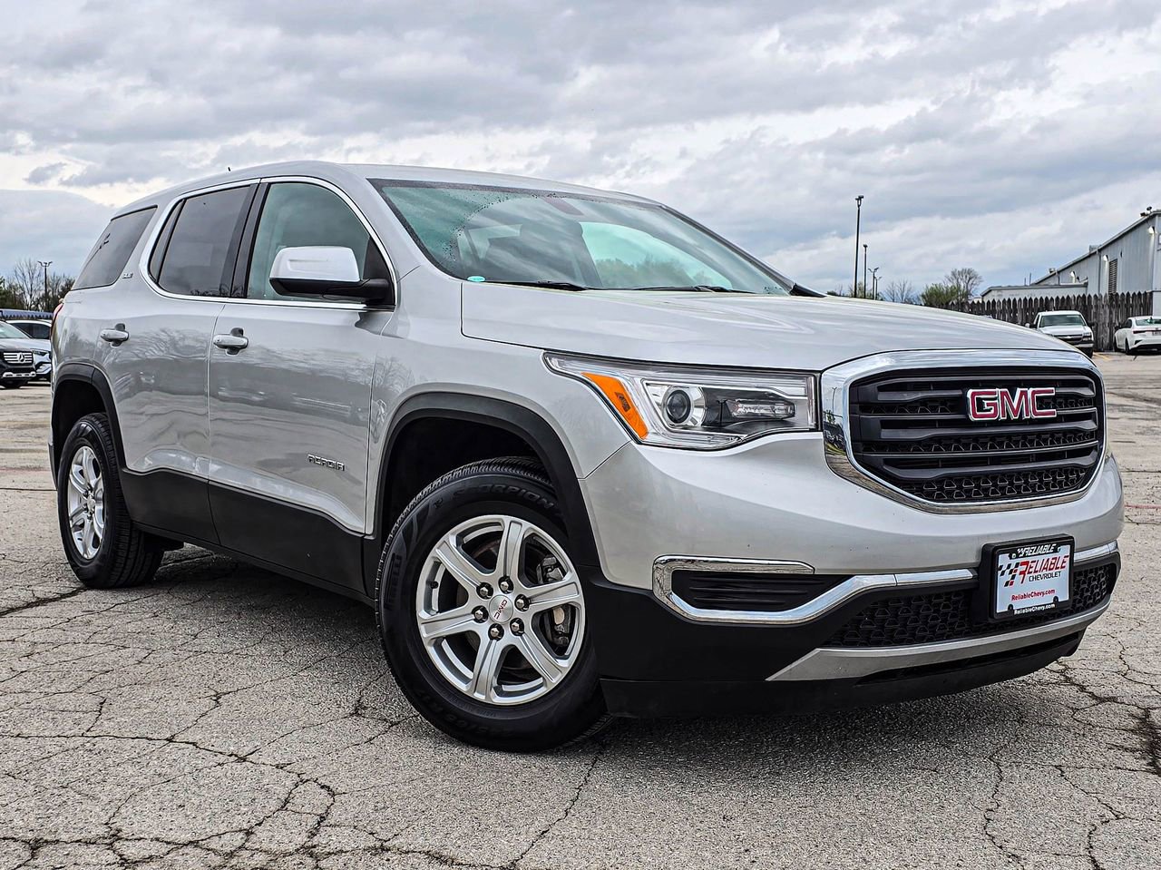 Quicksilver Metallic 2019 GMC Acadia SLE-1 AWD SUV / Crossover Four-Wheel Drive Automatic