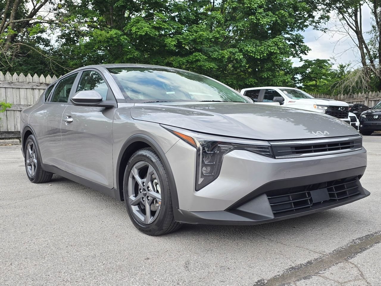 2025 Kia K4 LXS AT's photo