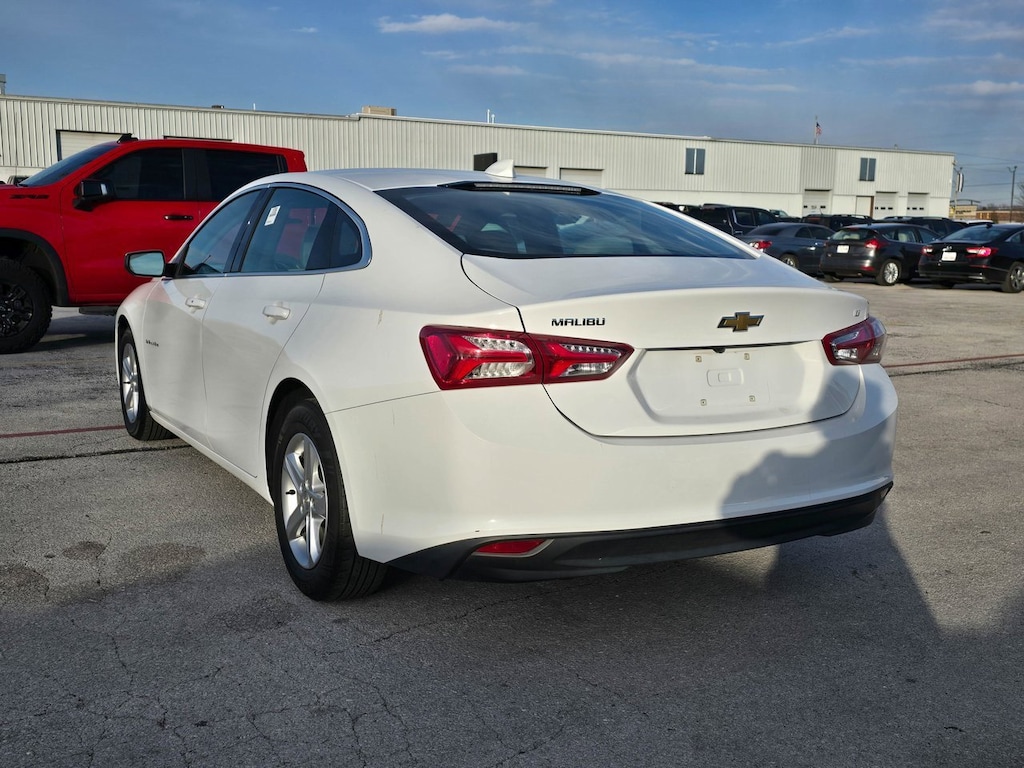 Used 2022 Chevrolet Malibu LT Sedan
