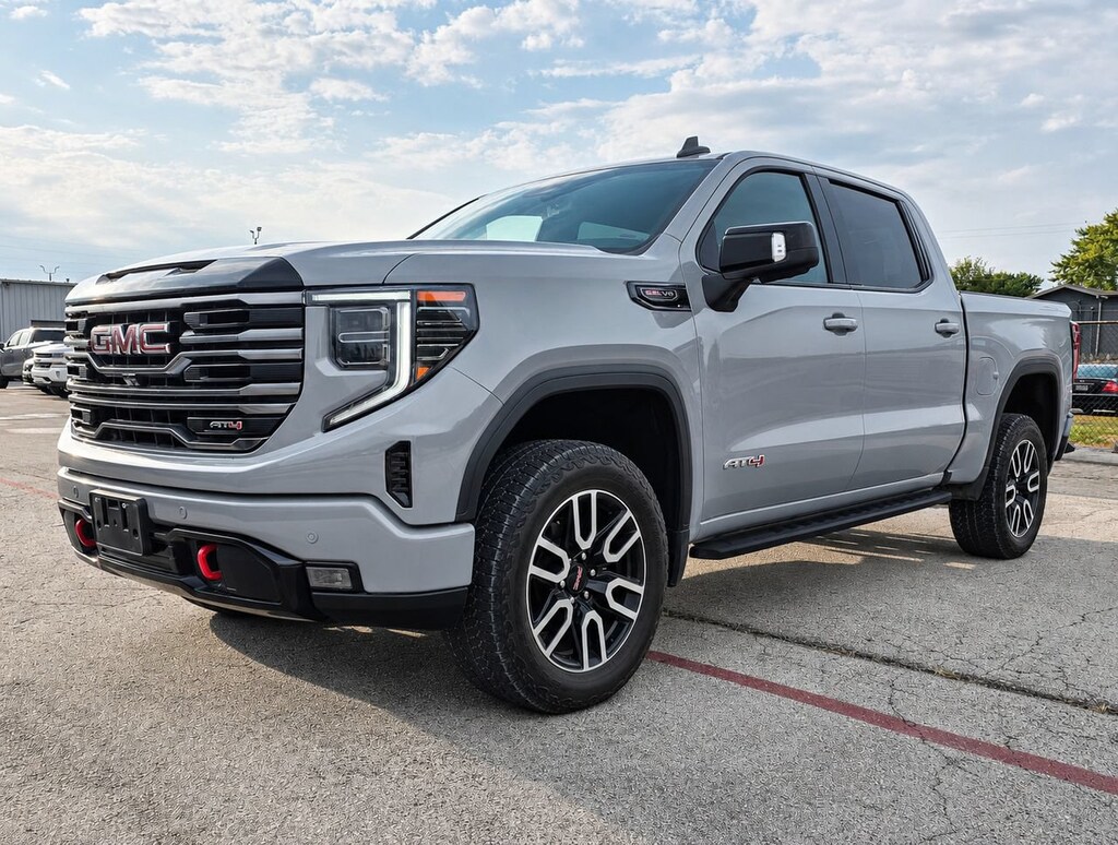 Used 2025 GMC Sierra 1500 AT4 Truck Crew Cab