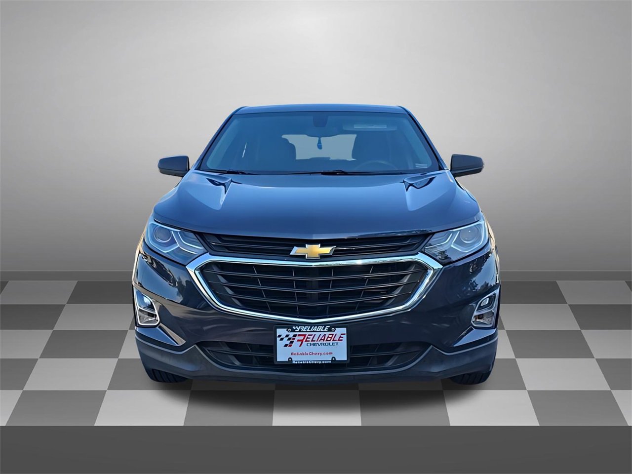 2019 Chevrolet Equinox LS photo 2