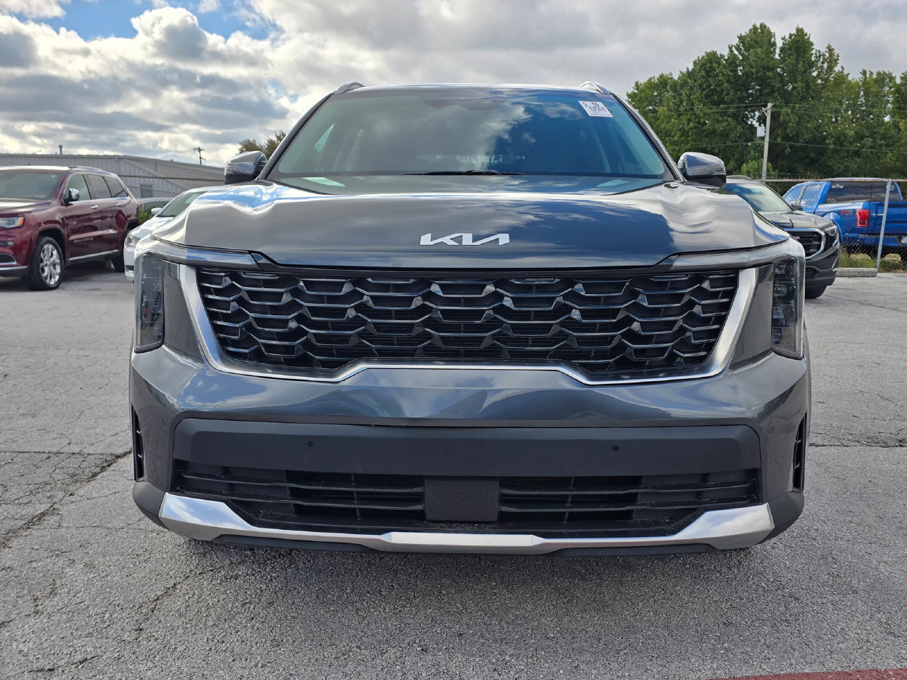 Used 2024 Kia Sorento S SUV