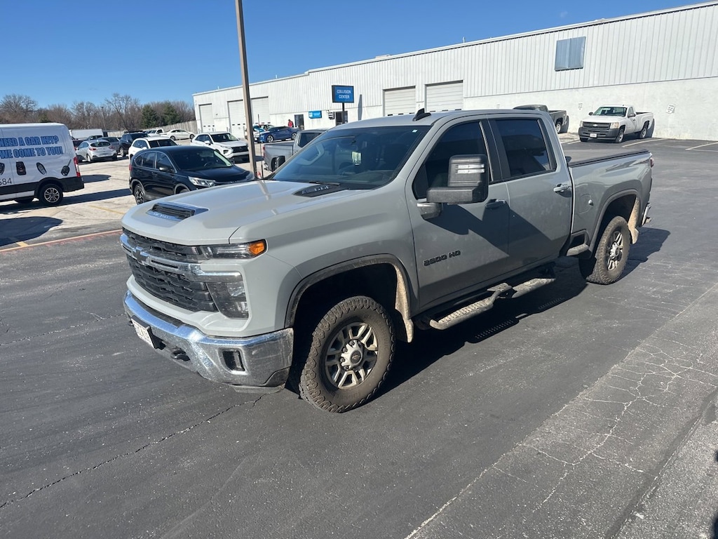 Used 2024 Chevrolet Silverado 2500 HD LT Truck Crew Cab