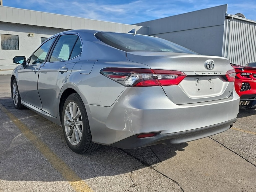 Used 2024 Toyota Camry SE Sedan