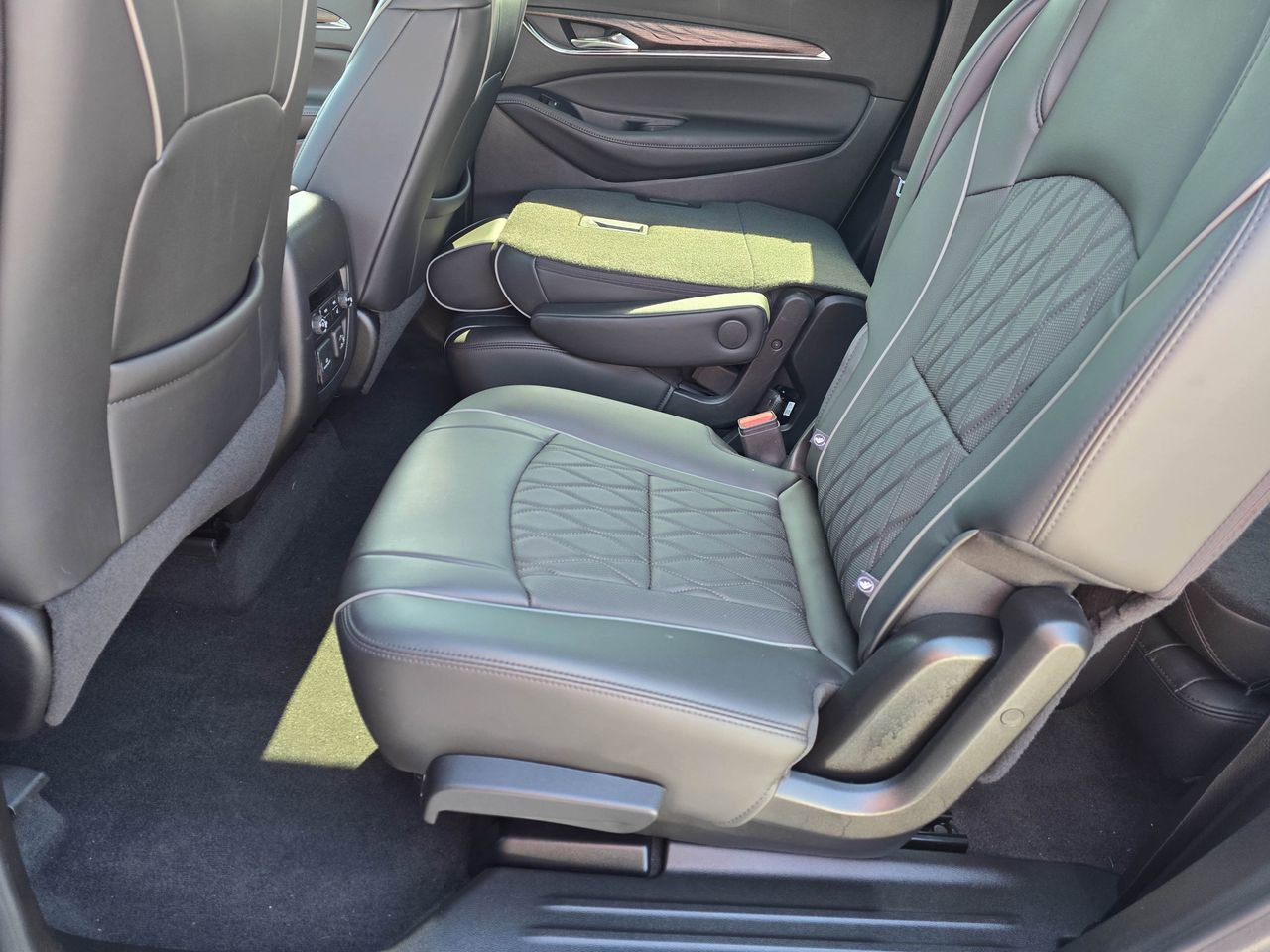 2024 Buick Enclave Avenir - Photo 12