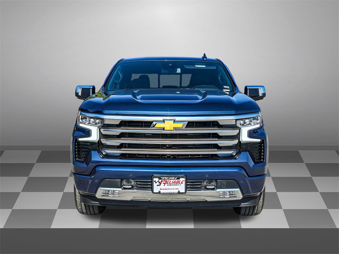 2022 Chevrolet Silverado 1500 High Country photo 2