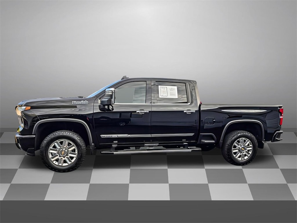 Used 2025 Chevrolet Silverado 2500 HD High Country Truck Crew Cab