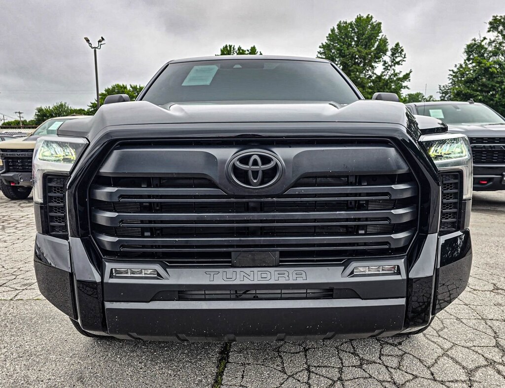 Used 2025 Toyota Tundra SR5 Truck CrewMax
