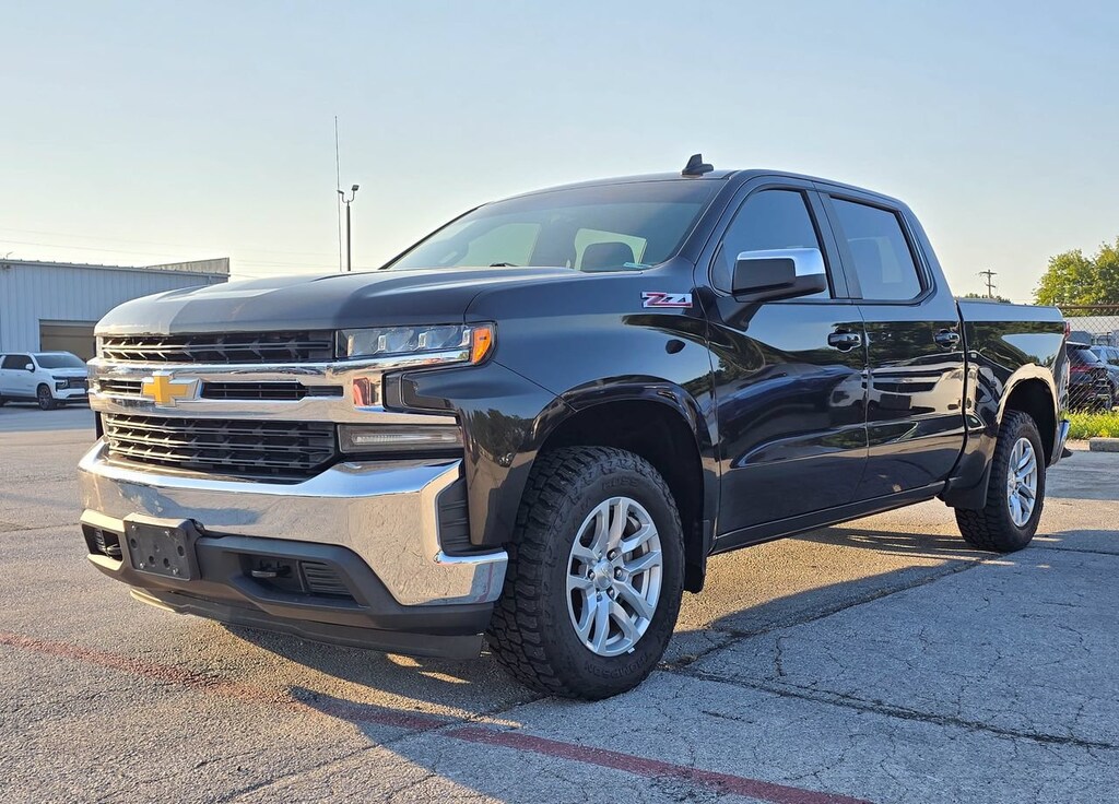 Used 2019 Chevrolet Silverado 1500 LT Truck Crew Cab