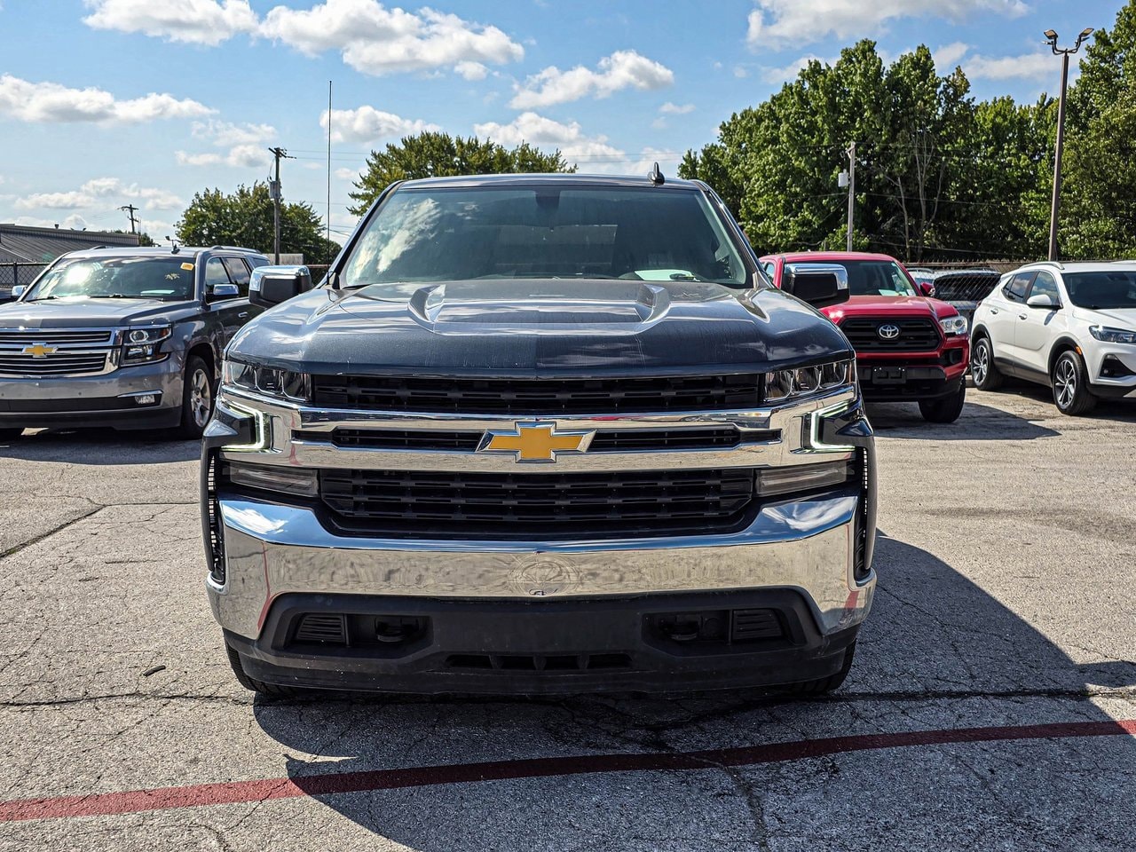 Used 2021 Chevrolet Silverado 1500 LT with VIN 1GCPYJEK6MZ401495 for sale in Springfield, MO