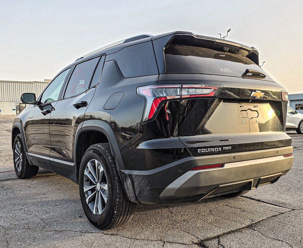 Used 2025 Chevrolet Equinox LT SUV