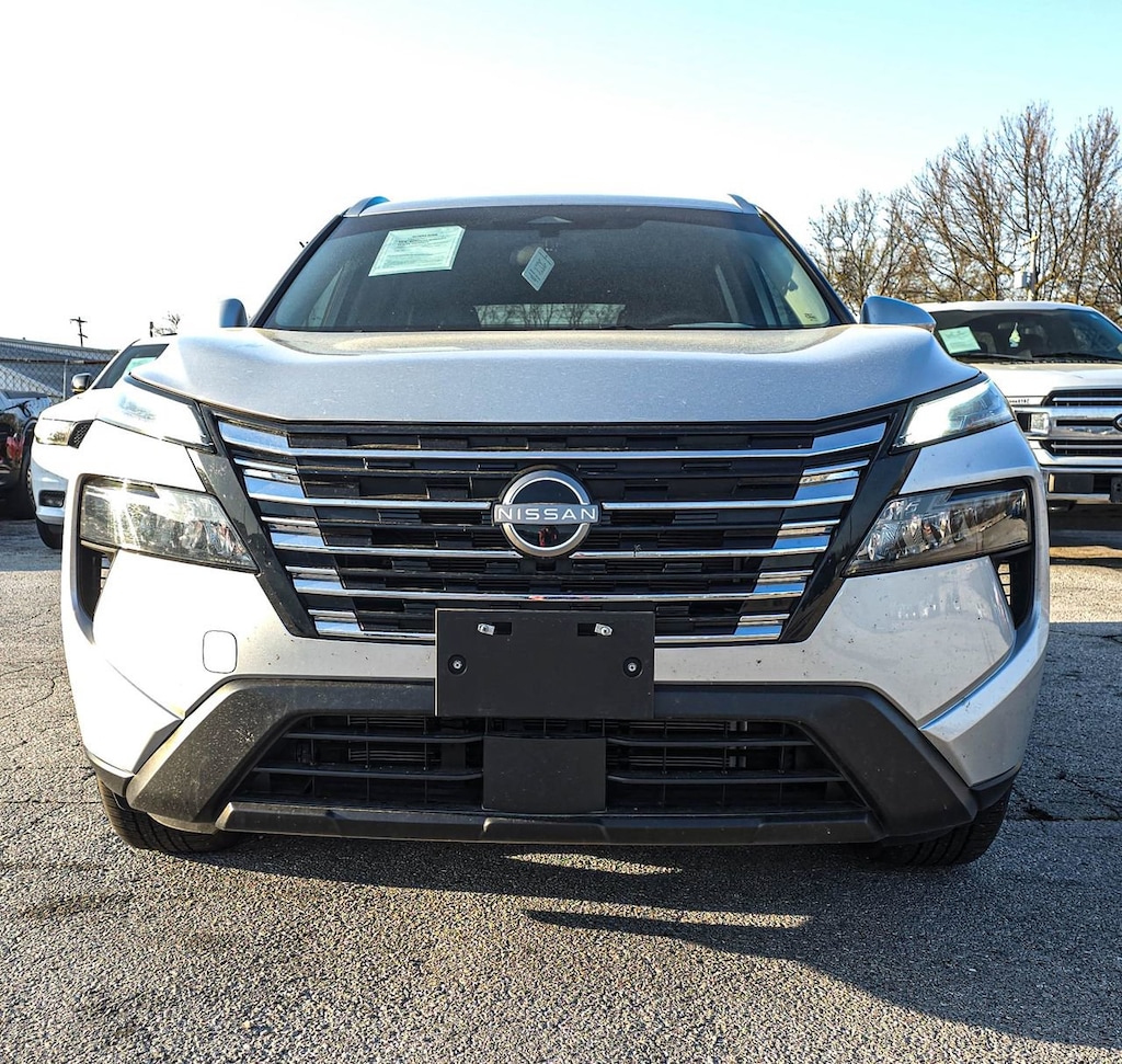 Used 2025 Nissan Rogue SV SUV