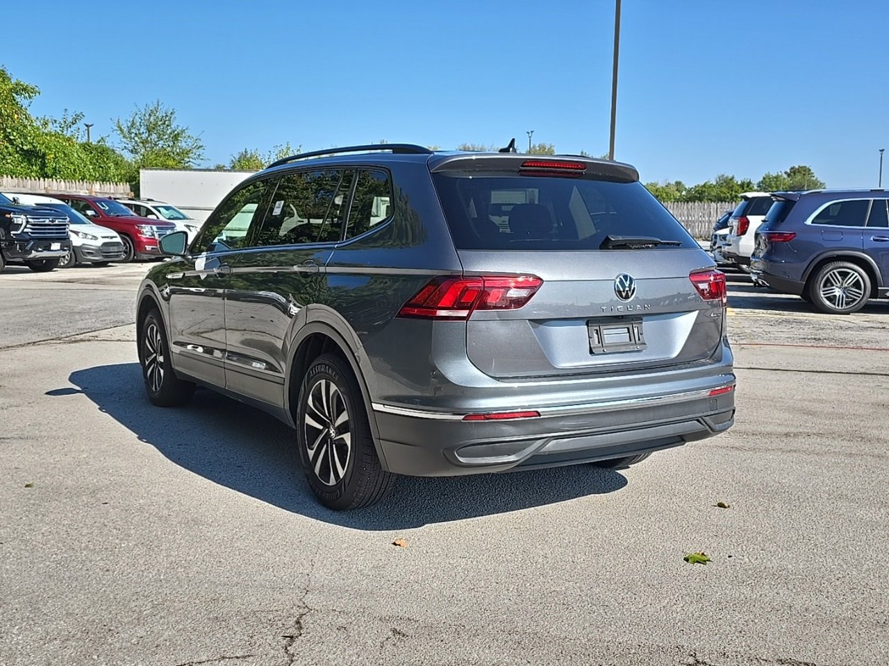 2024 Volkswagen Tiguan S photo 4