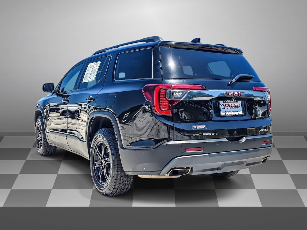 Used 2023 GMC Acadia AT4 SUV