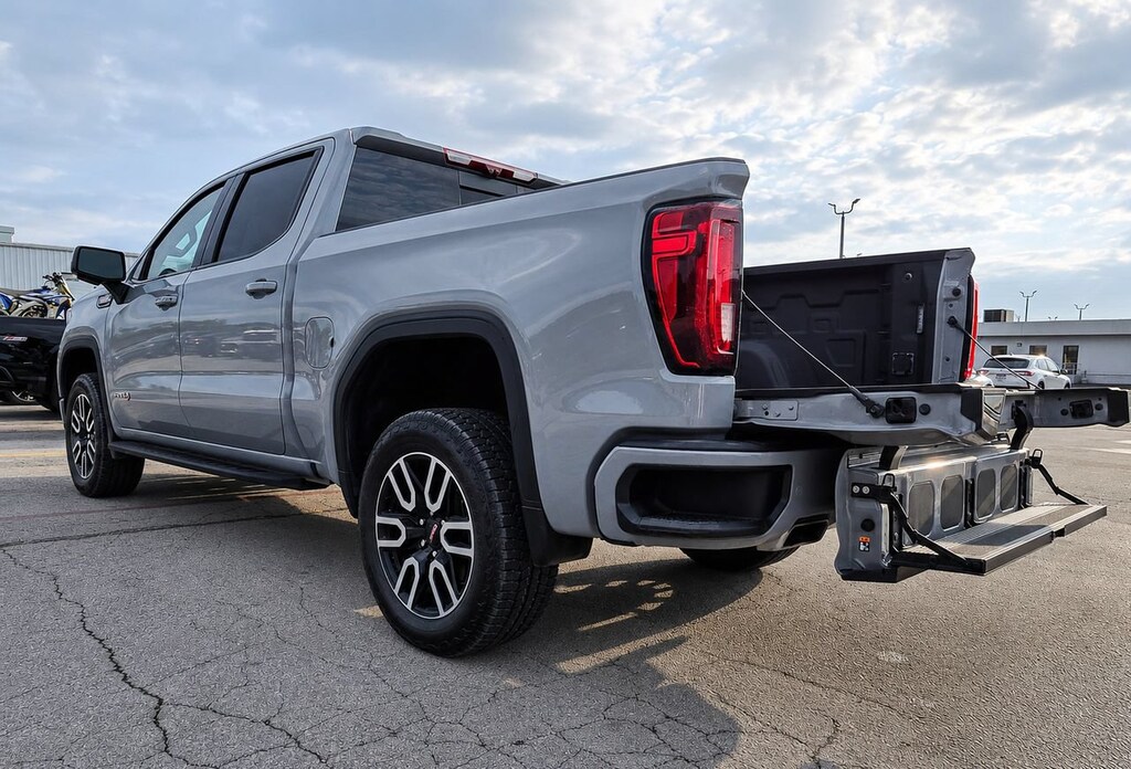 Used 2025 GMC Sierra 1500 AT4 Truck Crew Cab
