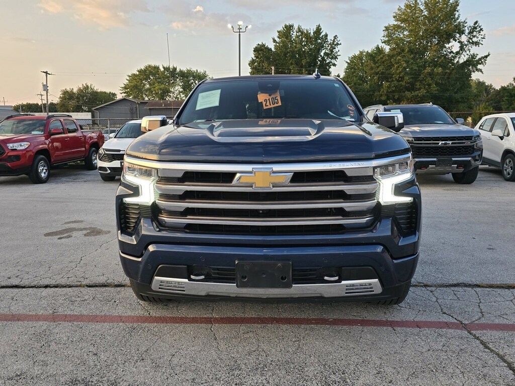 Used 2022 Chevrolet Silverado 1500 High Country Truck Crew Cab