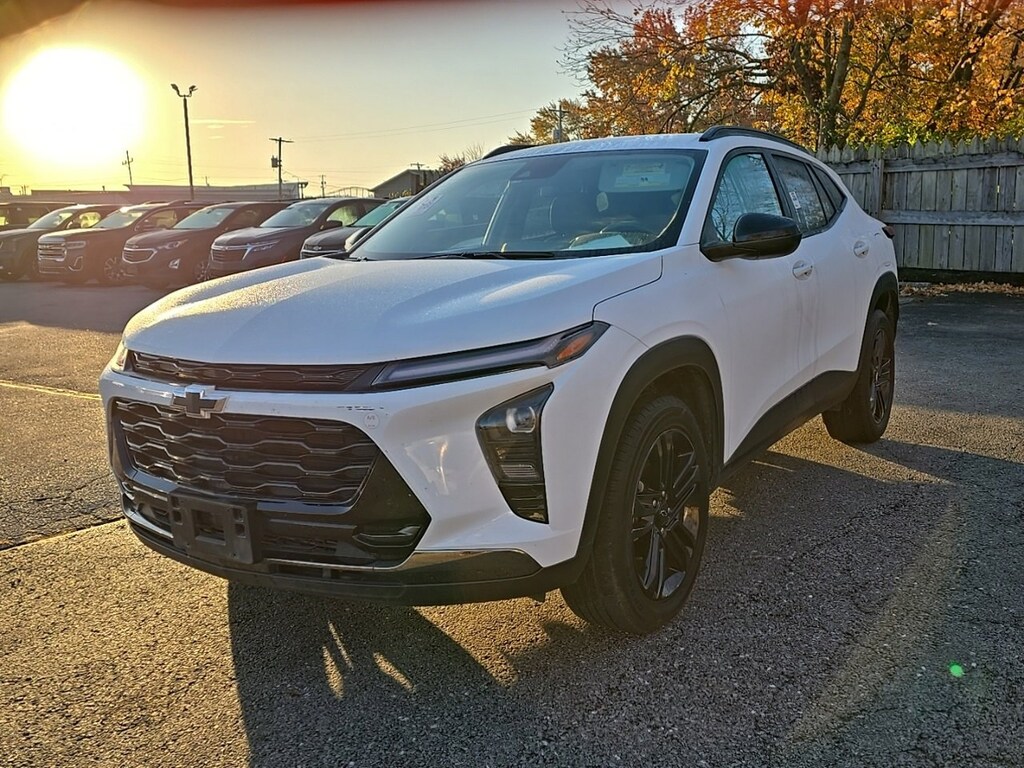 Used 2024 Chevrolet Trax Activ SUV