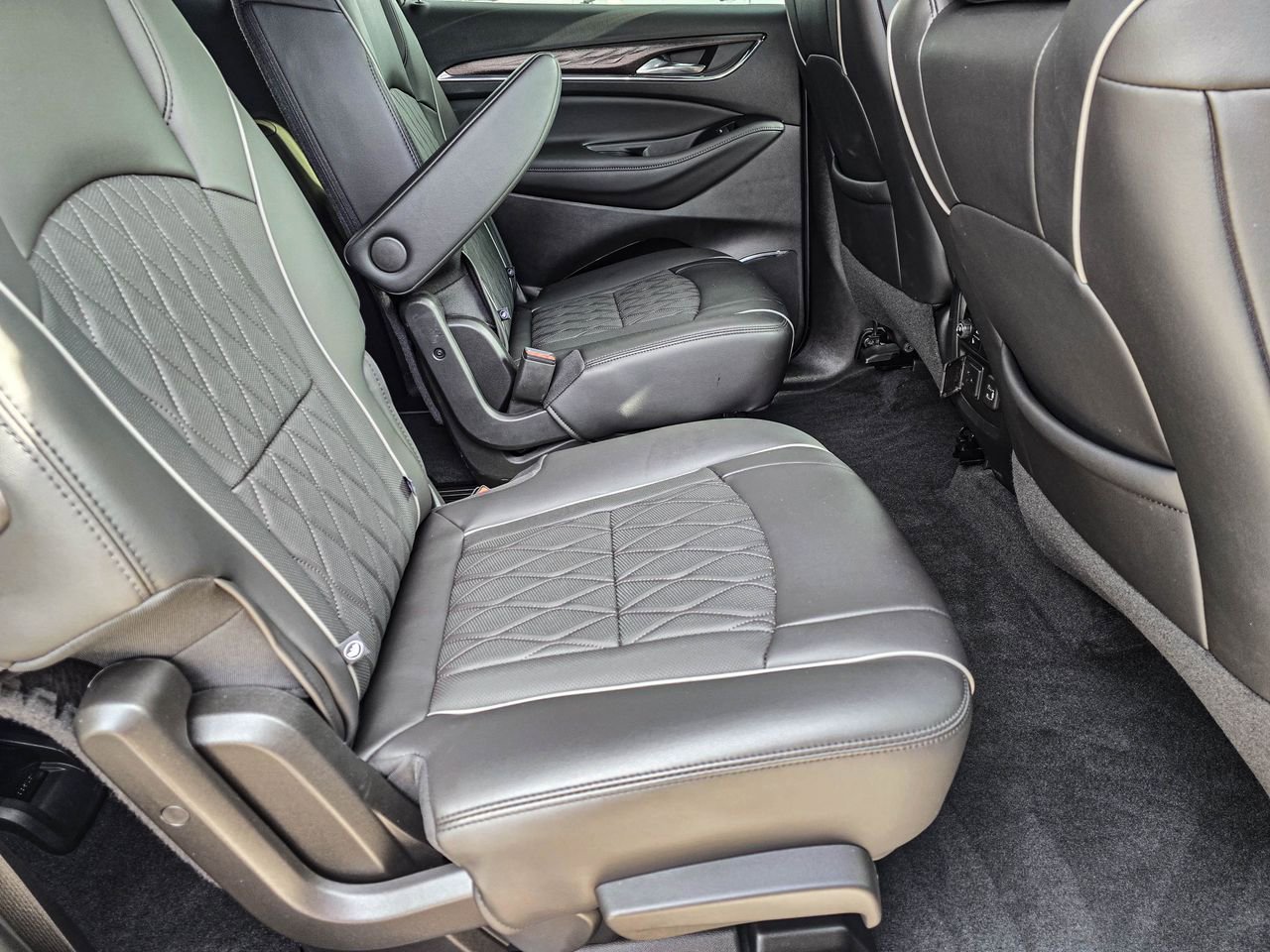 2024 Buick Enclave Avenir - Photo 41