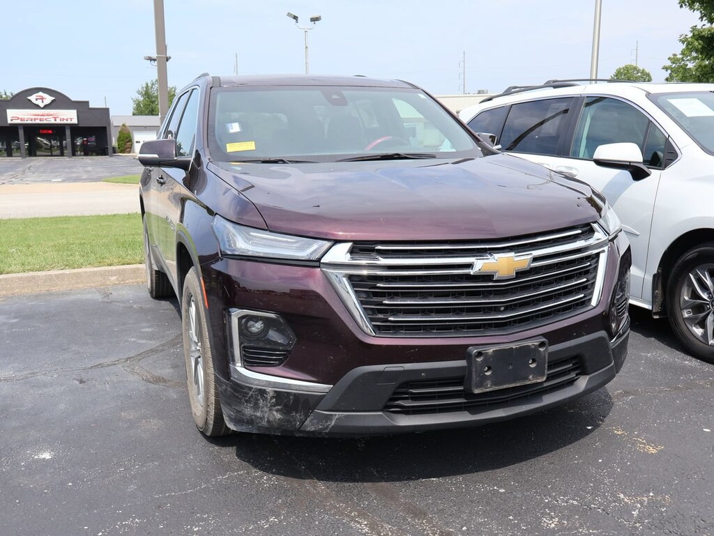 Used 2023 Chevrolet Traverse LT Cloth w/1LT SUV