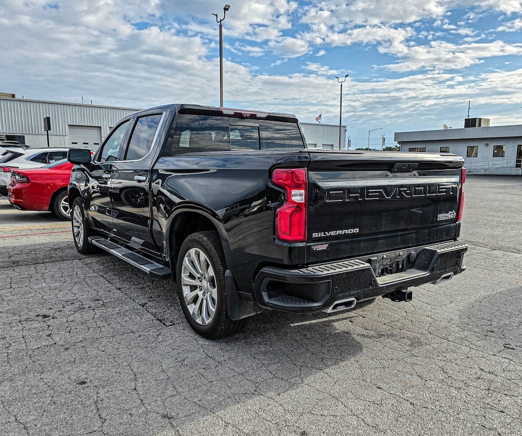 Used 2021 Chevrolet Silverado 1500 High Country Truck Crew Cab