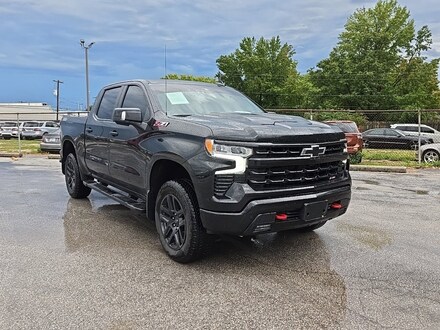 2025 Chevrolet Silverado 1500 LT Trail Boss Truck Crew Cab