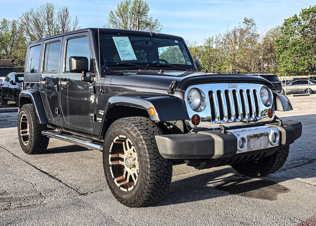 Used 2010 Jeep Wrangler Unlimited Sahara SUV