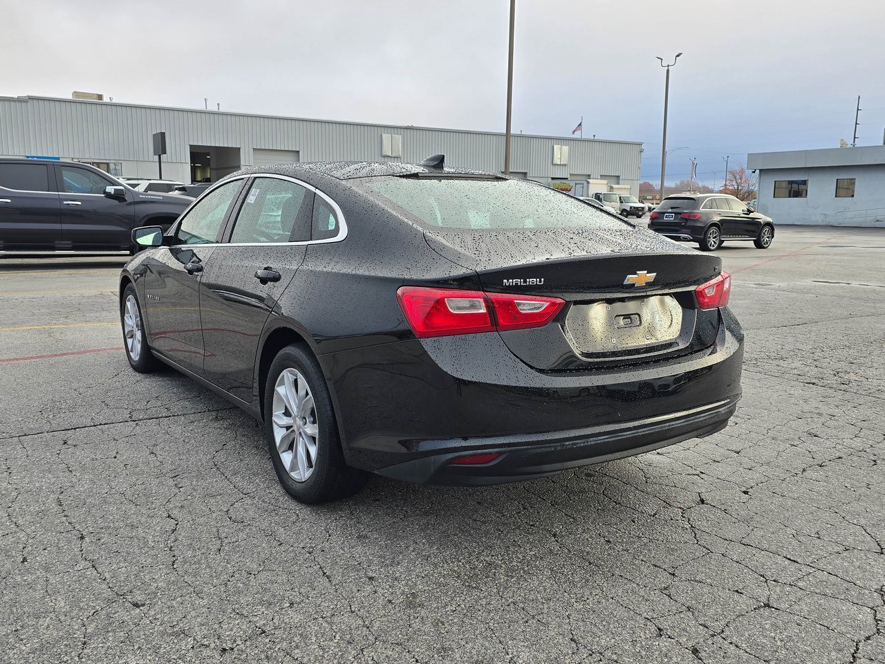 2023 Chevrolet Malibu 1LT photo 4