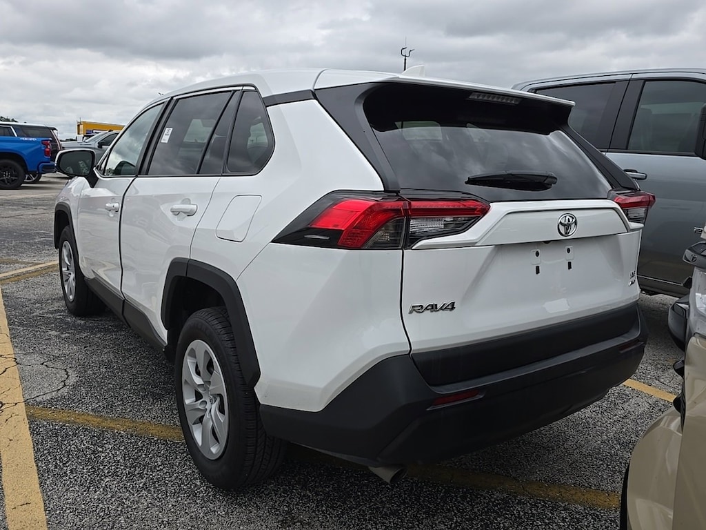 Used 2022 Toyota RAV4 LE SUV