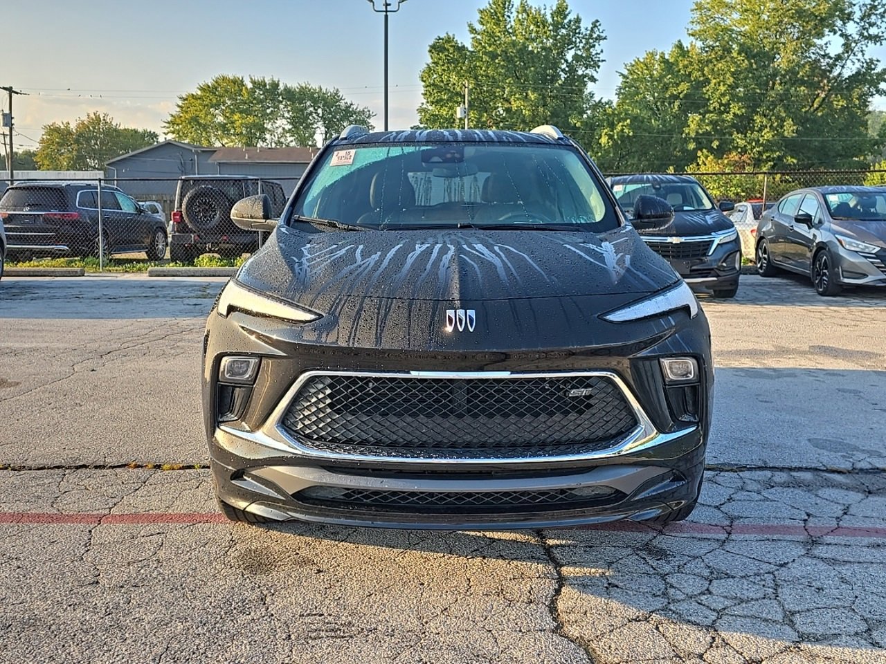 2024 Buick Encore GX Sport Touring photo 2