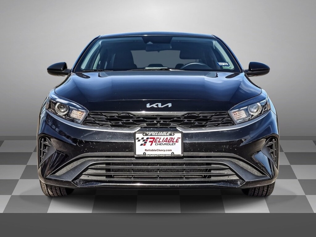 Used 2023 Kia Forte LXS Sedan