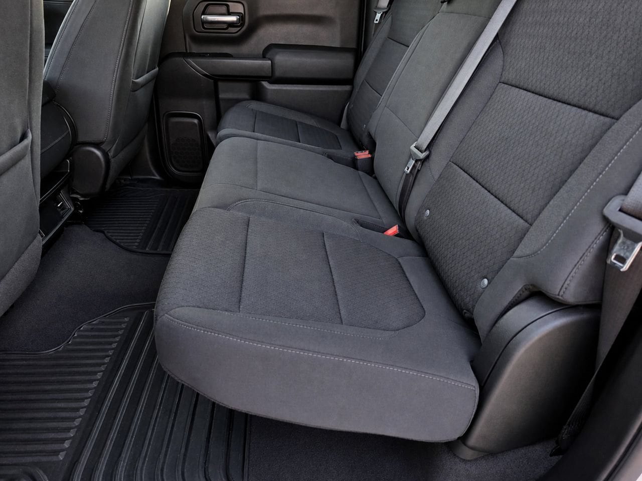 Used 2020 Summit White Chevrolet LT image 32