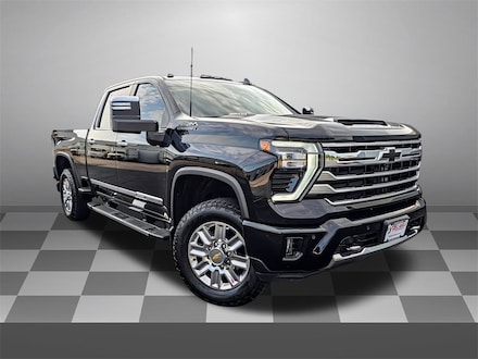 2025 Chevrolet Silverado 2500 HD High Country Truck Crew Cab