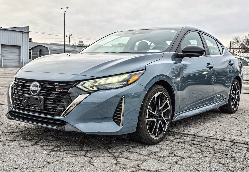 Used 2024 Nissan Sentra SR Xtronic CVT Sedan