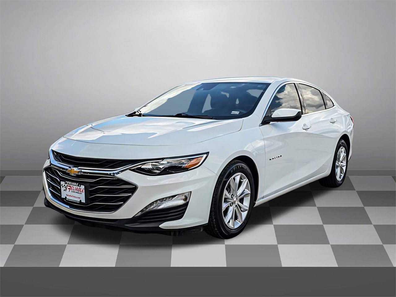 2023 Chevrolet Malibu 1LT photo 3