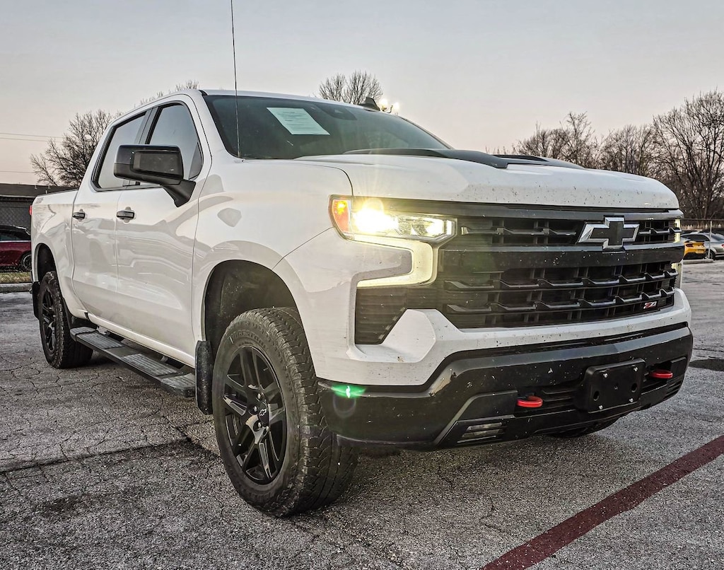 Used 2025 Chevrolet Silverado 1500 LT Trail Boss Truck Crew Cab