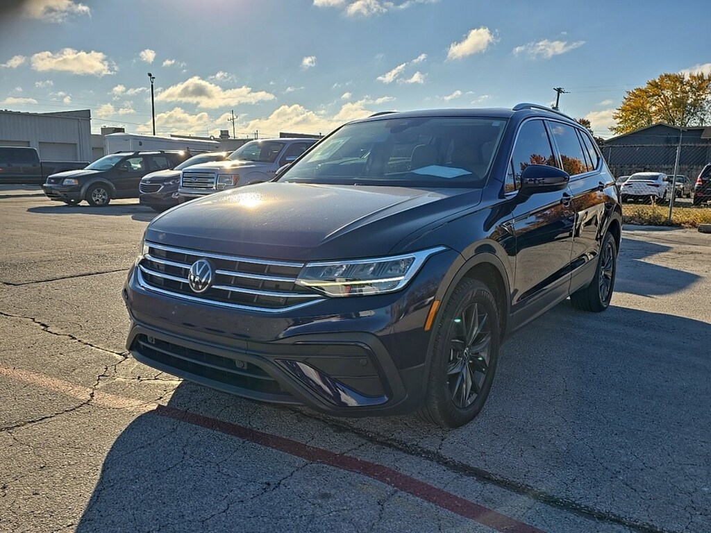 Used 2023 Volkswagen Tiguan SE SUV
