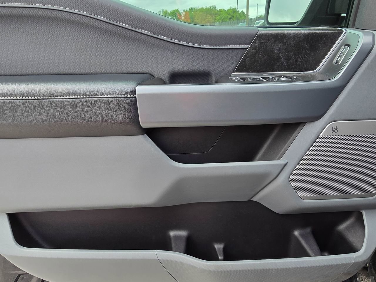 2022 Ford F-150 XLT - Photo 9