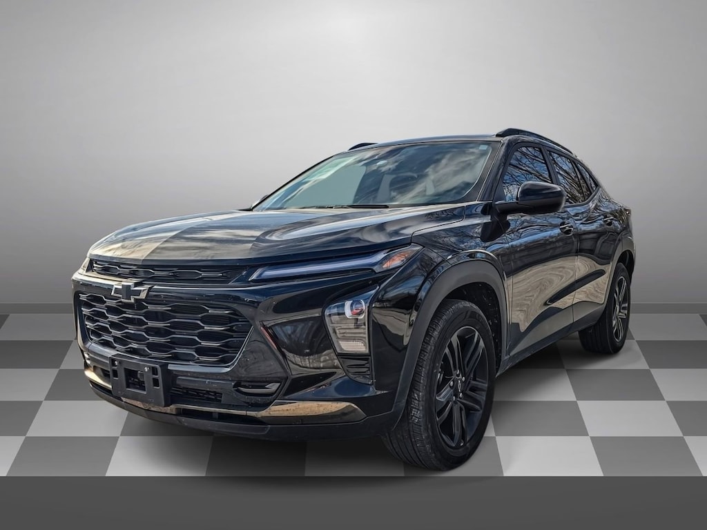 Certified 2025 Chevrolet Trax Activ SUV