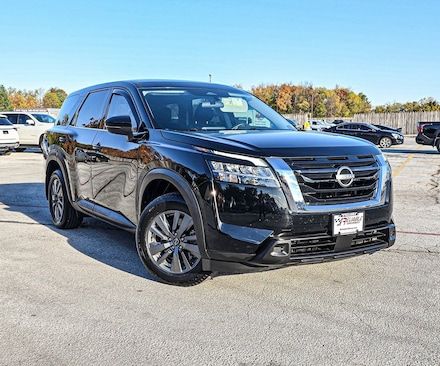2022 Nissan Pathfinder S SUV