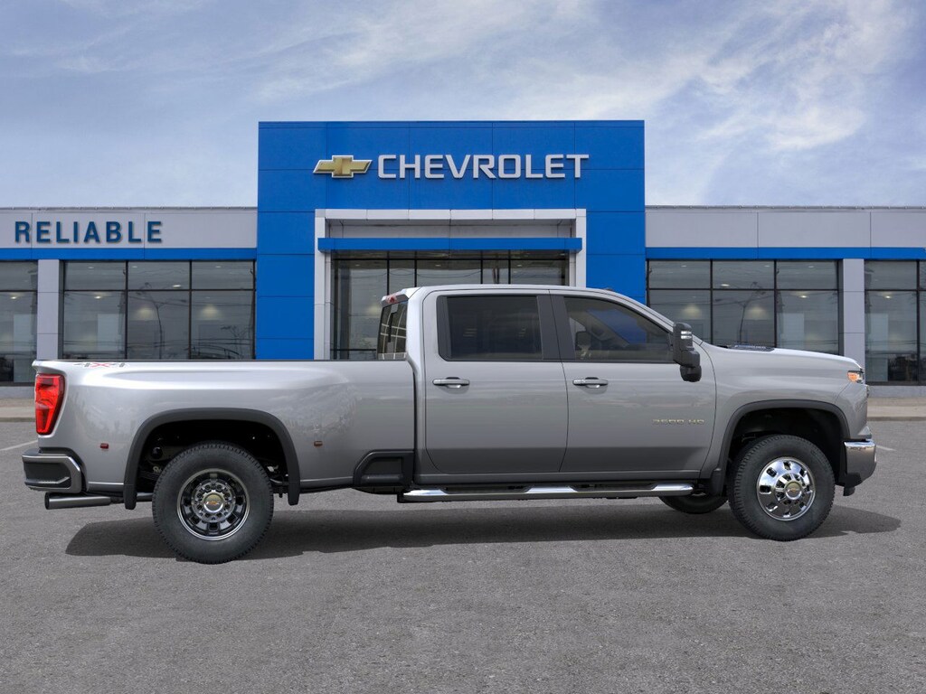 New 2026 Chevrolet Silverado 3500 HD LT DRW Truck Crew Cab
