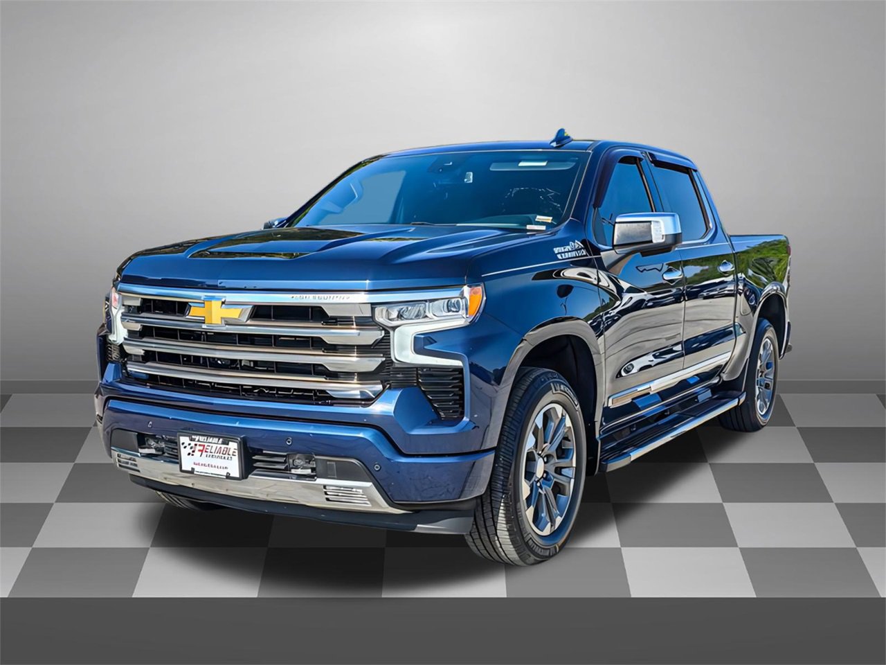 2022 Chevrolet Silverado 1500 High Country photo 3