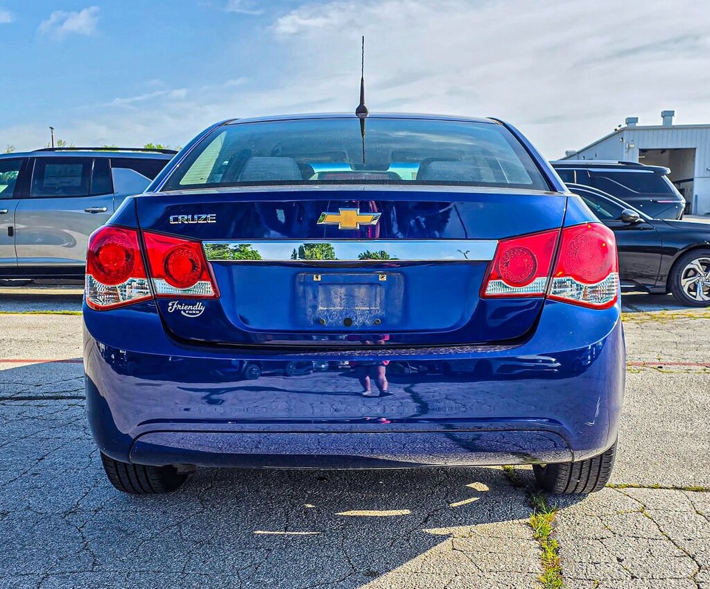 Used 2012 Chevrolet Cruze LS Sedan
