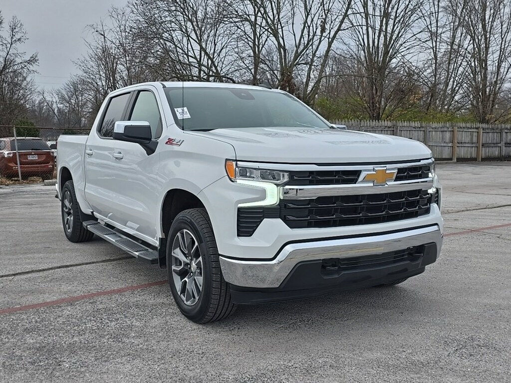 Used 2024 Chevrolet Silverado 1500 LT Truck Crew Cab