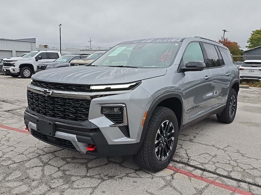Used 2025 Chevrolet Traverse Z71 SUV