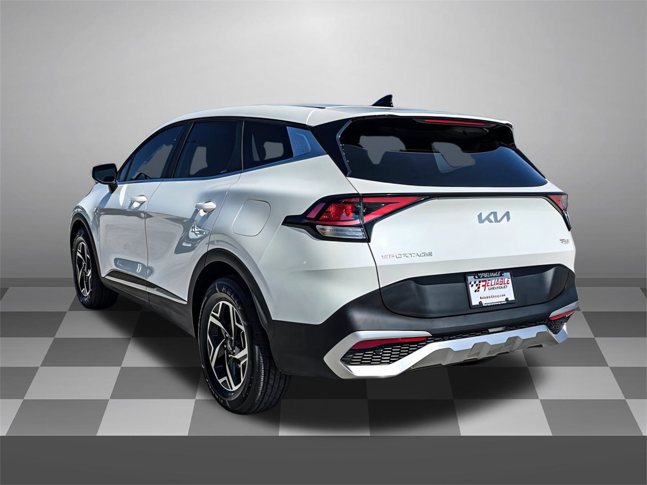 2024 Kia Sportage LX photo 4